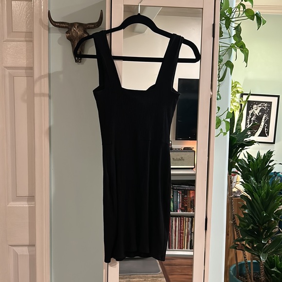 NWOT Reformation Laurena Knit Dress Black Small - Picture 9 of 12